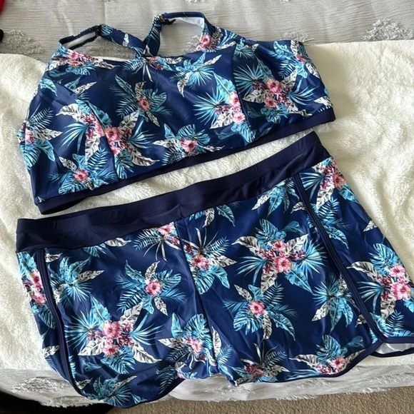 Holpick blue tropical floral print top and swim shorts bathing suit size 22W NWT - Picture 2 of 9
